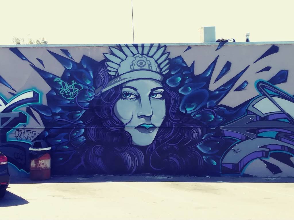 Kosmos Burgers | restaurant | 720 E Charter Way, Stockton, CA 95206, USA | 2094646063 OR +1 209-464-6063