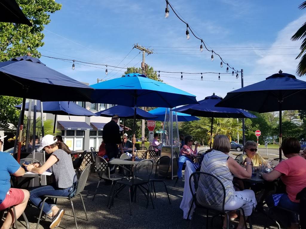 Dukes Seafood | restaurant | 7850 Green Lake Dr N, Seattle, WA 98103, USA | 2065224908 OR +1 206-522-4908