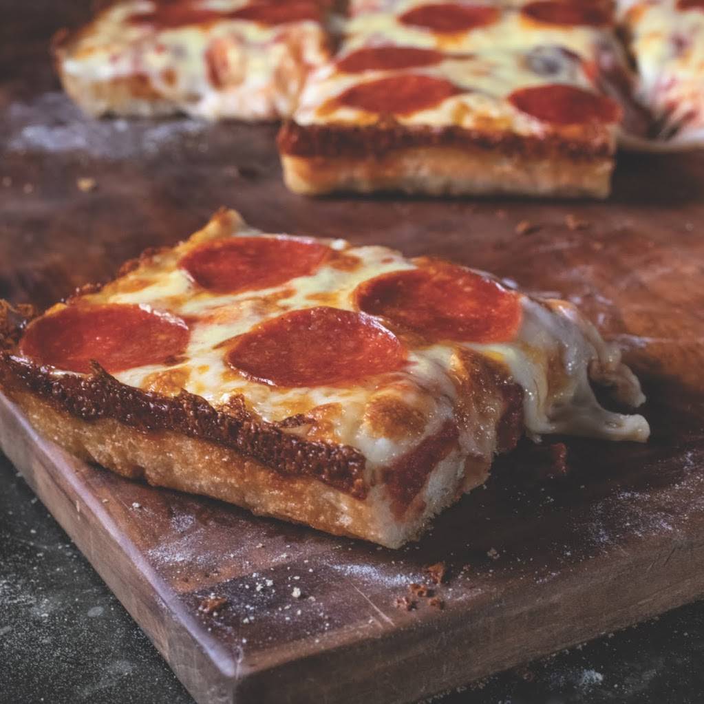 Jets Pizza | meal delivery | 47115 Gratiot Ave, Chesterfield, MI 48051, USA | 5869497500 OR +1 586-949-7500