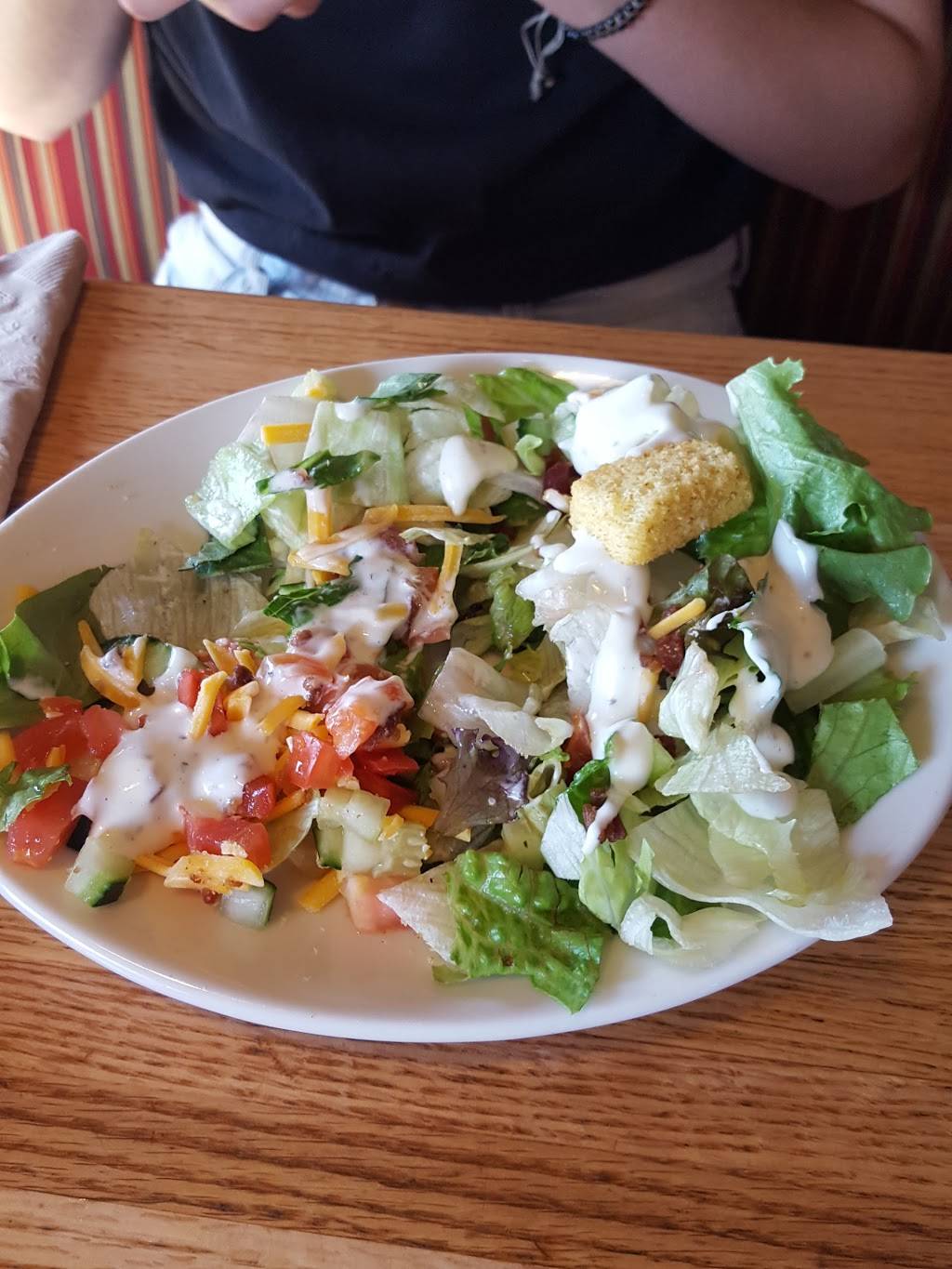 Applebees Grill + Bar | restaurant | 2070 N Rainbow Blvd, Las Vegas, NV 89108, USA | 7026481065 OR +1 702-648-1065