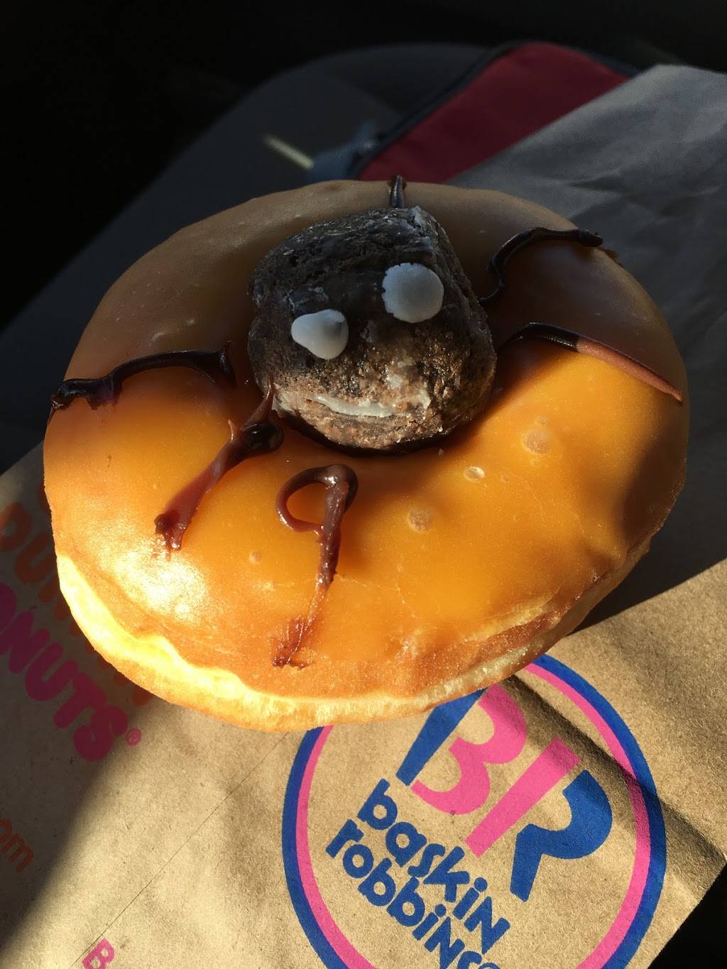 Dunkin Donuts | cafe | 936 N York St, Elmhurst, IL 60126, USA | 6305309292 OR +1 630-530-9292