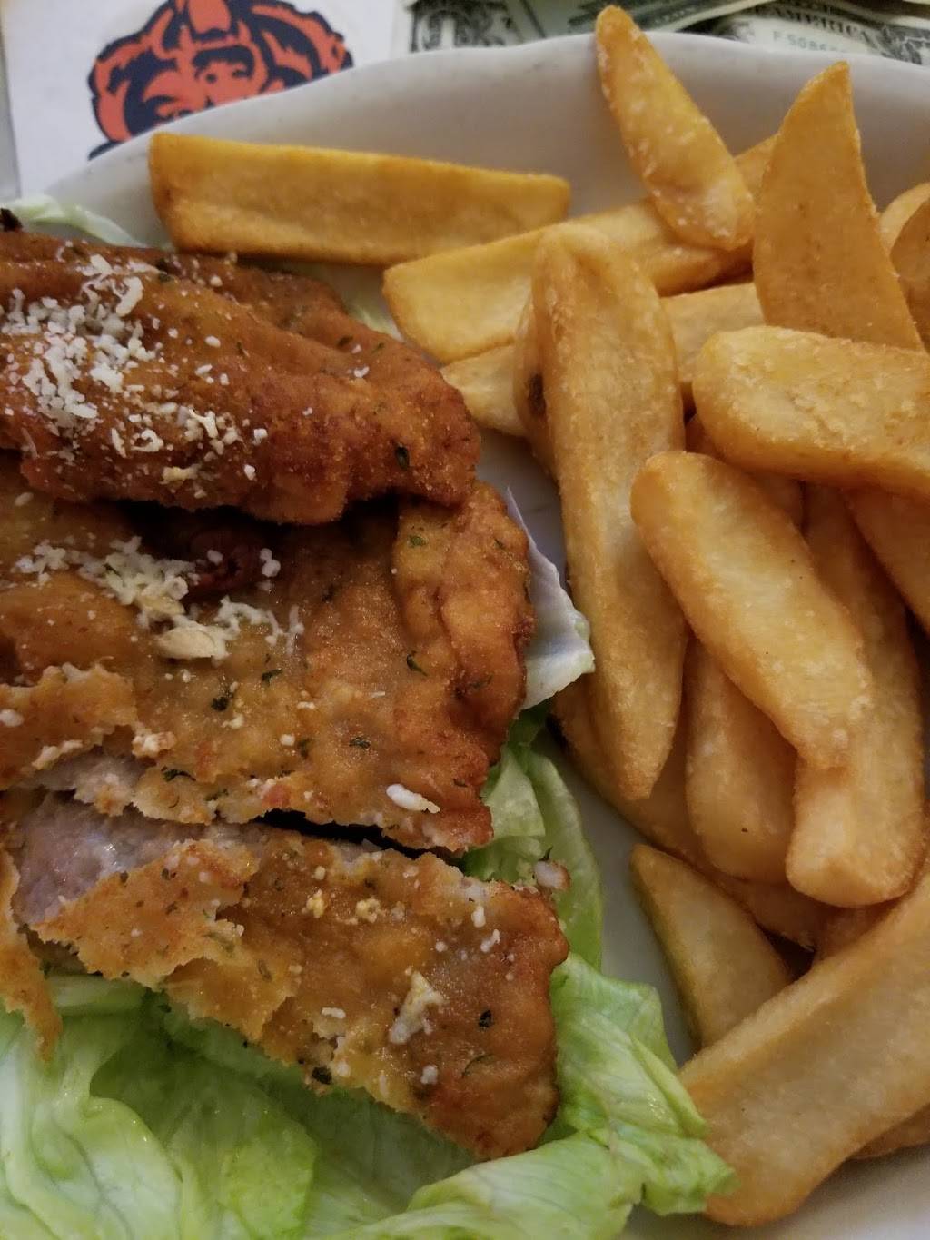 Dinos Italian Pizza & Italian Restaurant | restaurant | 7004 W Higgins Ave, Chicago, IL 60656, USA | 7737634077 OR +1 773-763-4077