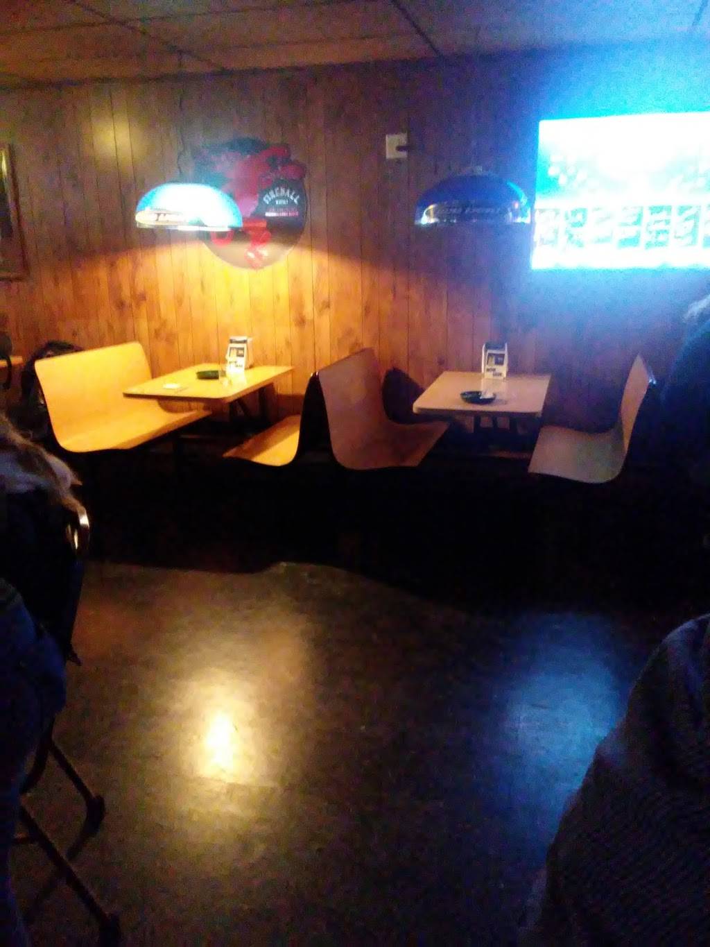 Jolly Cork Tavern | restaurant | 75 Grandview Ave, Chambersburg, PA 17201, USA | 7172645807 OR +1 717-264-5807