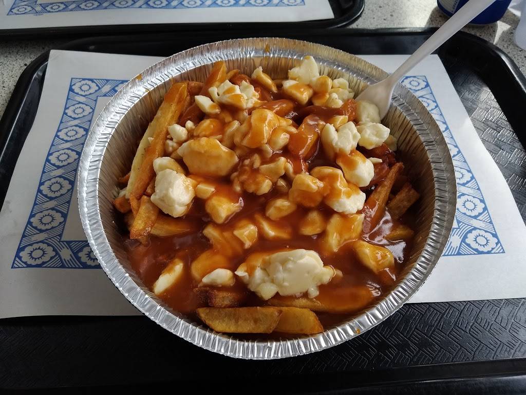 Casse-Croûte La Grondinoise | restaurant | 2350 Rang Saint Jean, Saint-Maurice, QC G0X 2X0, Canada | 8193703037 OR +1 819-370-3037