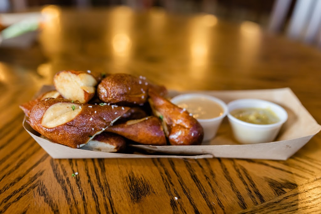 The Vic | restaurant | 2512 Gallatin Ave, Nashville, TN 37206, USA | 6158004514 OR +1 615-800-4514