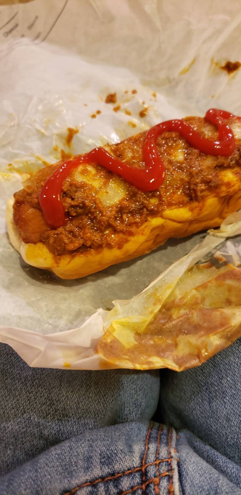 Hardees | restaurant | 667 Hambley Blvd, Pikeville, KY 41501, USA | 6064374288 OR +1 606-437-4288