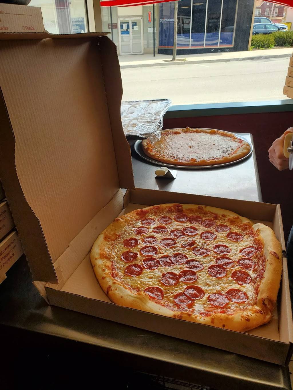 Brothers Pizza | restaurant | 221 N Front St, Philipsburg, PA 16866, USA | 8143426930 OR +1 814-342-6930