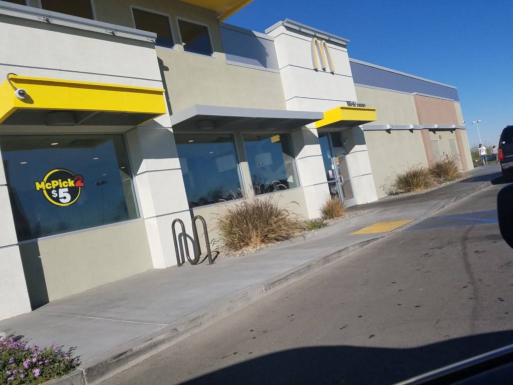 McDonalds | cafe | 12254 Palmdale Rd, Victorville, CA 92392, USA | 7602455627 OR +1 760-245-5627