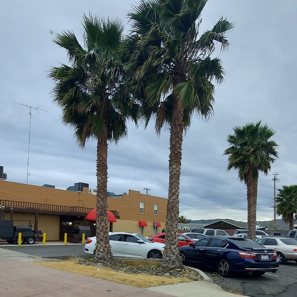 Westleys Bbq | restaurant | 8615 CA-33, Westley, CA 95387, USA | 2098943663 OR +1 209-894-3663