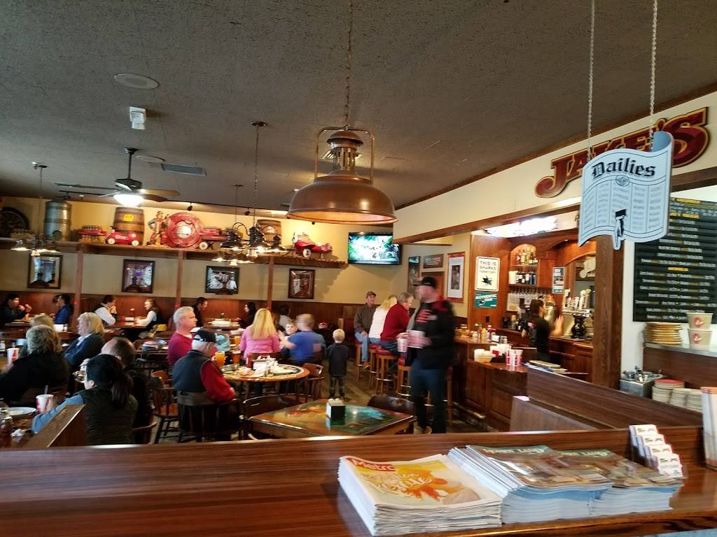 Jakes of Saratoga | restaurant | 12175 Saratoga Sunnyvale Road Suite"E", Saratoga, CA 95070, USA | 4082575858 OR +1 408-257-5858