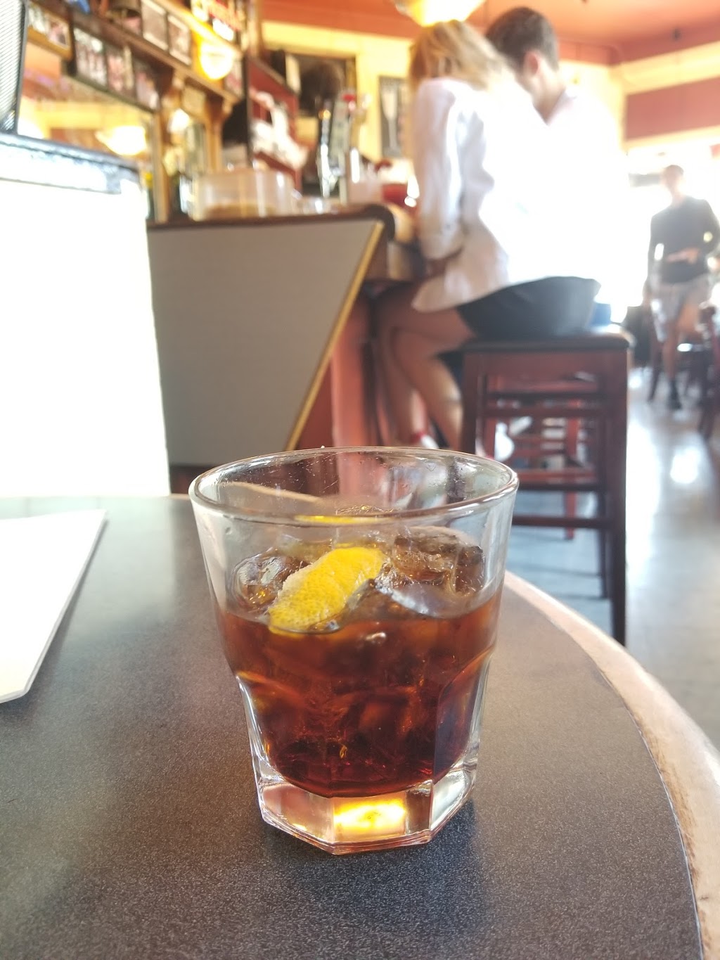 Marios Bohemian Cigar Store Cafe | restaurant | 566 Columbus Ave, San Francisco, CA 94133, USA | 4153620536 OR +1 415-362-0536