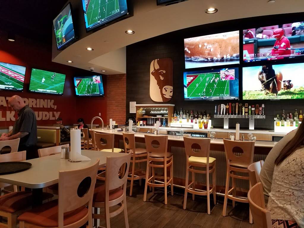 Buffalo Wings & Rings | restaurant | 201 Faith Assembly Church Rd, London, KY 40741, USA | 6068777464 OR +1 606-877-7464