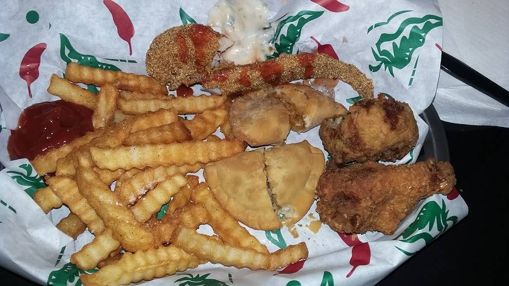 Southern Classic Daiquiri Factory II | restaurant | Woodmont North, 6256 McCart Ave, Fort Worth, TX 76133, USA | 6823859050 OR +1 682-385-9050