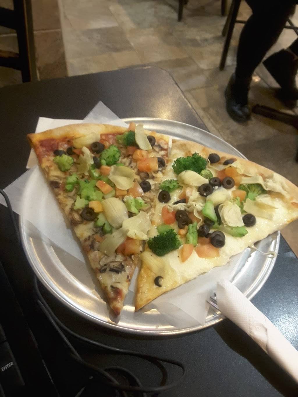 Piccolo Trattoria Italian Restaurant | restaurant | 455 Main St, New York, NY 10044, USA | 2127532300 OR +1 212-753-2300