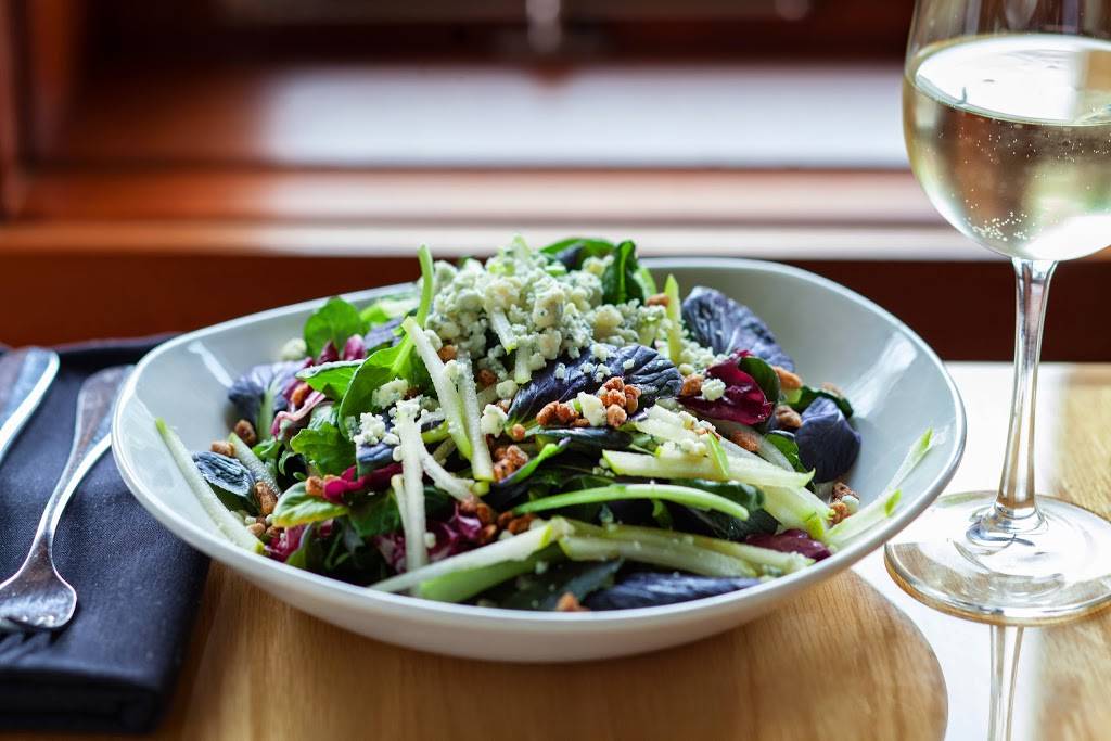 Matchbox Vintage Pizza Bistro | restaurant | Potomac Mills, 2706 Potomac Mills Cir, Woodbridge, VA 22192, USA | 7039103167 OR +1 703-910-3167