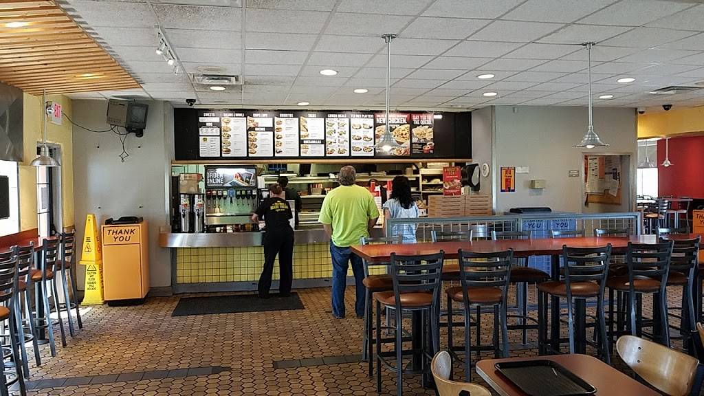 Taco Bueno | restaurant | 905 N Commerce St, Ardmore, OK 73401, USA | 5802236423 OR +1 580-223-6423