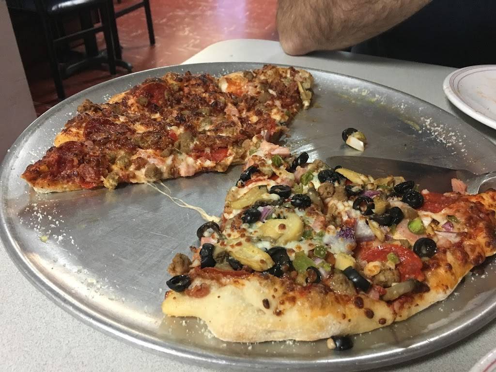 Lions Pizza Den | restaurant | 113 N Cannon St, Woodbury, TN 37190, USA | 6155631212 OR +1 615-563-1212
