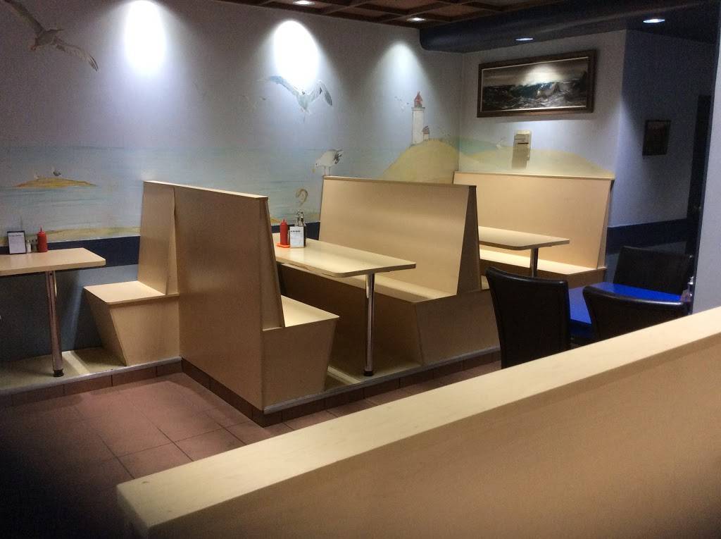 Stanley’s Fish And Chips | restaurant | 126 Wellington St W, Aurora, ON L4G 2N9, Canada | 9057279996 OR +1 905-727-9996