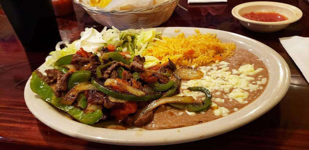 Vallarta Mexican Restaurant | restaurant | 16461 Village Plaza View Dr, Ballwin, MO 63011, USA | 6362739238 OR +1 636-273-9238