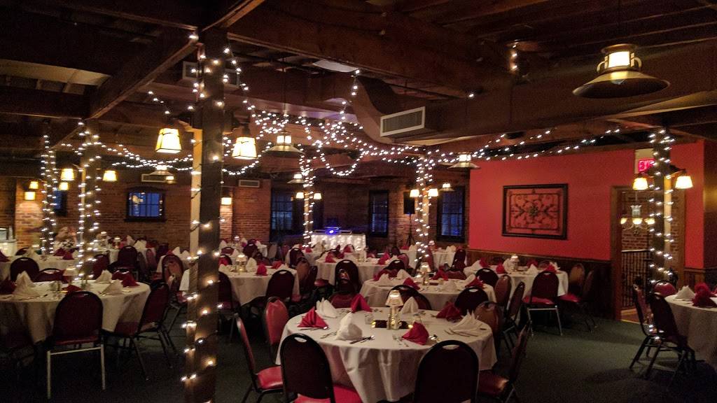 Piccadillys Public House & Restaurant | restaurant | 125 E Piccadilly St, Winchester, VA 22601, USA | 5405351899 OR +1 540-535-1899