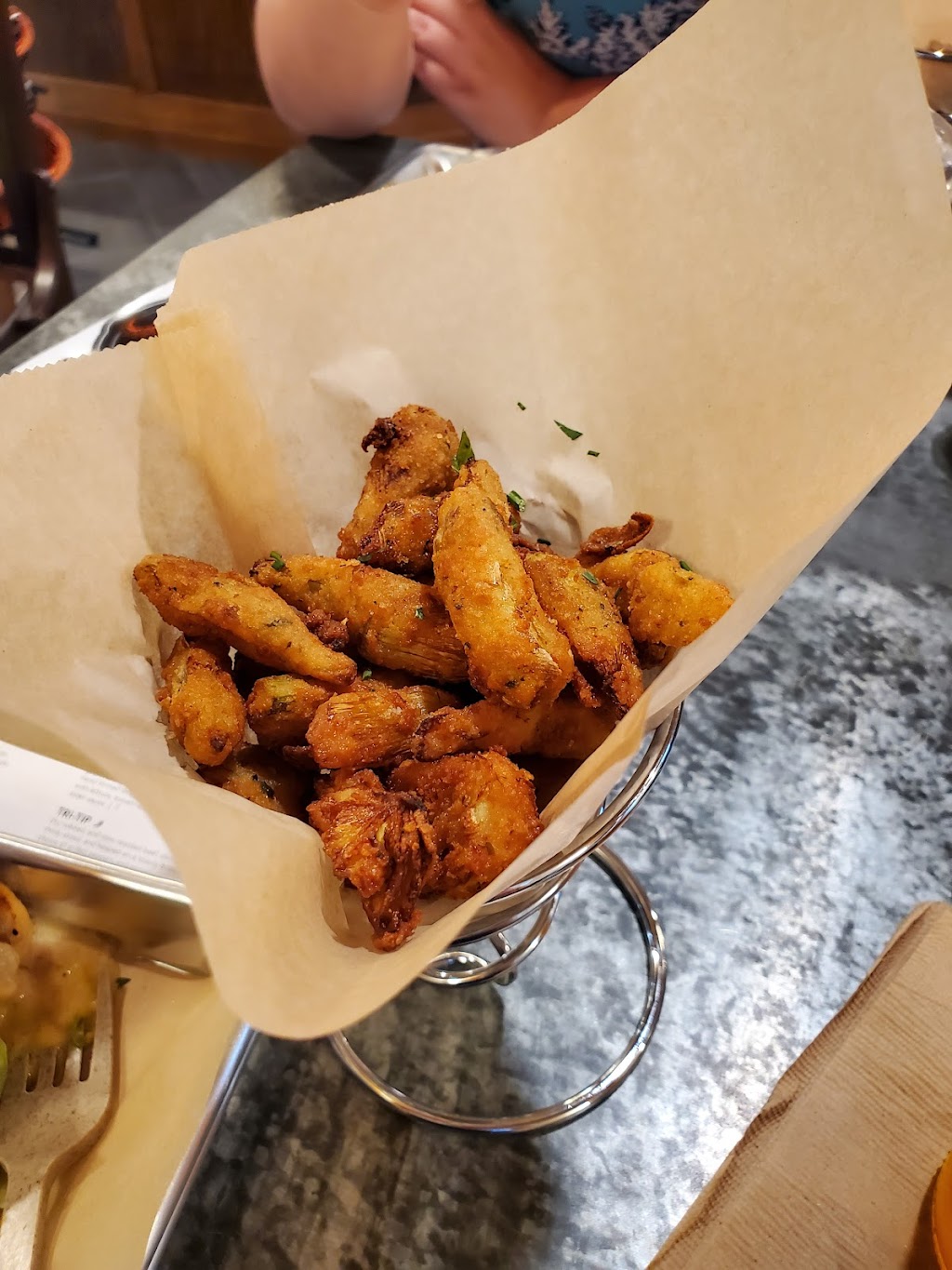 Woodward Marine Market | restaurant | 10932 Clam Way, Moss Landing, CA 95039, USA | 8316320857 OR +1 831-632-0857