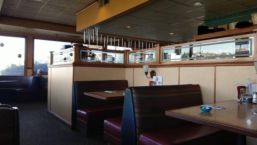 Cocos Bakery Restaurant | restaurant | 411 5 Cities Dr, Pismo Beach, CA 93449, USA | 8057733240 OR +1 805-773-3240