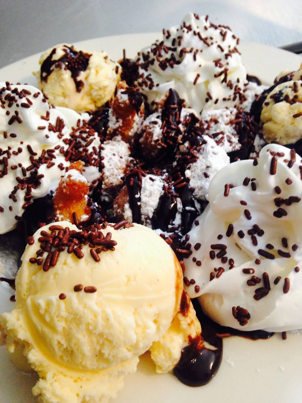 Phat Fish | restaurant | 57 Main St, Plymouth, NH 03264, USA | 6039604757 OR +1 603-960-4757