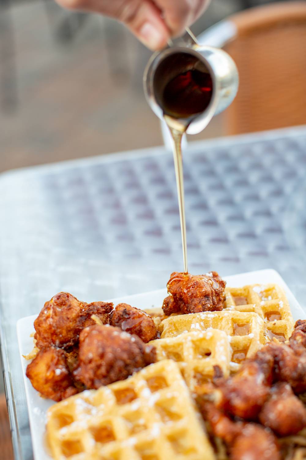 Maryns Taphouse & Raw Bar | restaurant | 400 Riverwalk Terrace #180, Jenks, OK 74037, USA | 9189462796 OR +1 918-946-2796