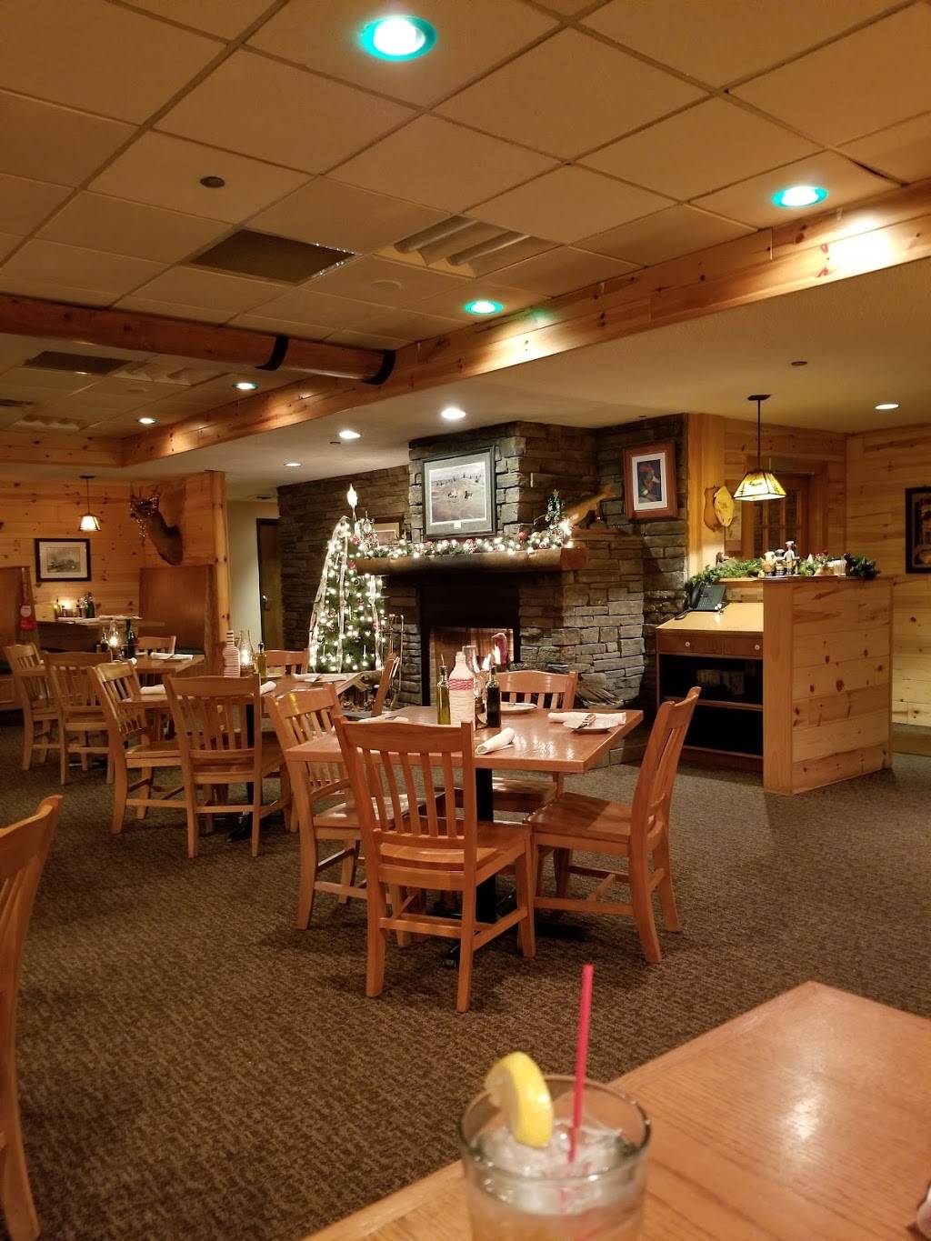 Northwoods Steak House | restaurant | 1222 S U.S. 23, East Tawas, MI 48730, USA | 9893625321 OR +1 989-362-5321