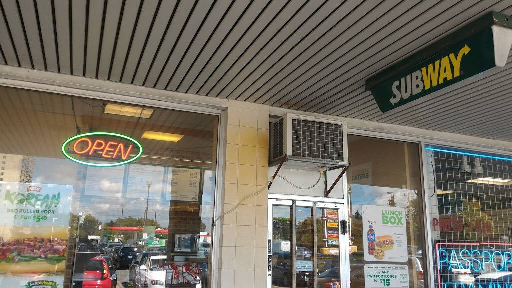 Subway | restaurant | 1735 Kipling Ave, Etobicoke, ON M9R 2Y8, Canada | 6473434538 OR +1 647-343-4538