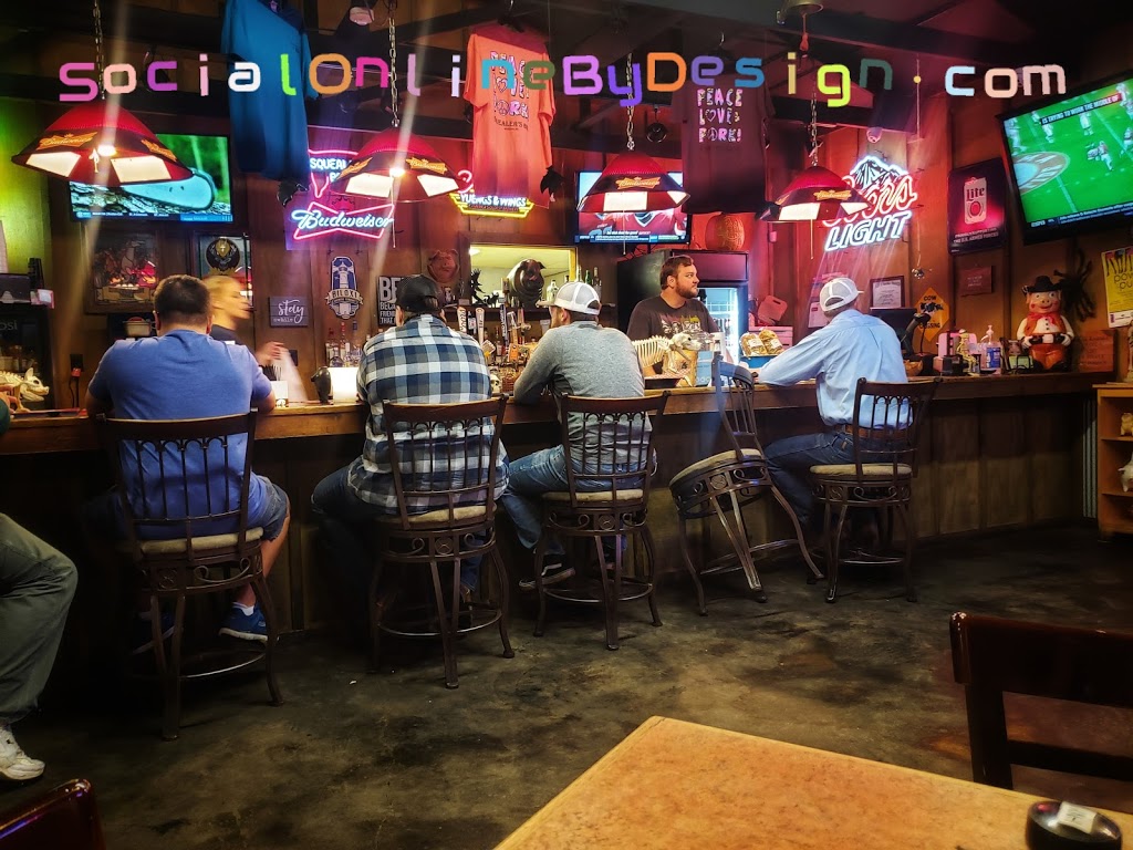 Squealers | restaurant | 4950 Great River Dr, Meridian, MS 39305, USA | 6014832727 OR +1 601-483-2727