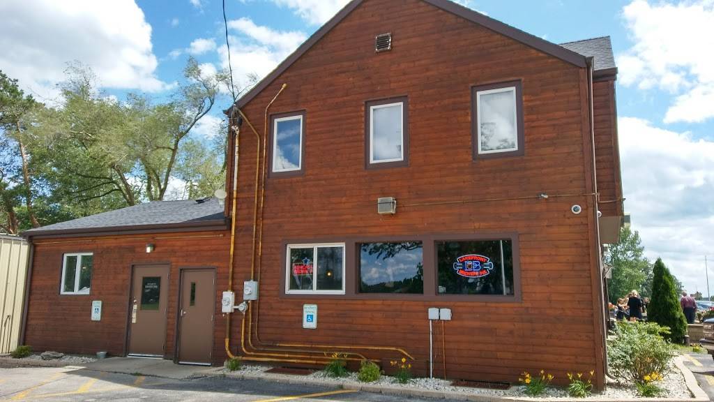 Dover Inn | restaurant | 1909 N Beaumont Ave, Kansasville, WI 53139, USA | 2625342707 OR +1 262-534-2707