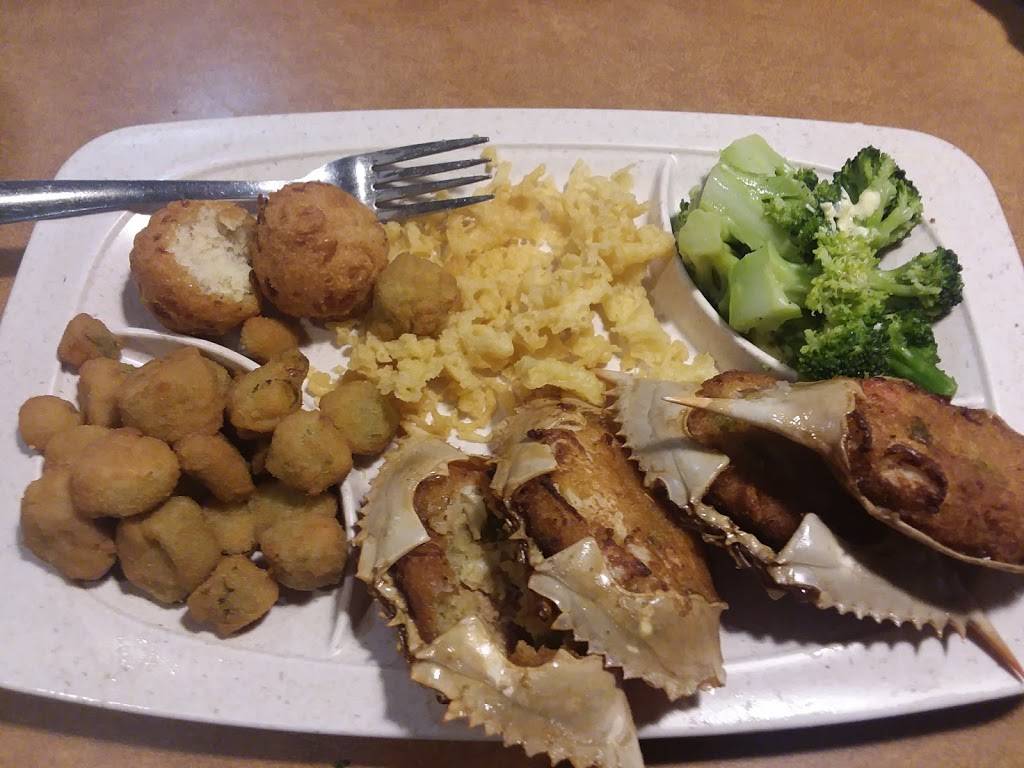 Captain Ds | restaurant | 580 Hwy US 64 W, Murphy, NC 28906, USA | 8288379388 OR +1 828-837-9388