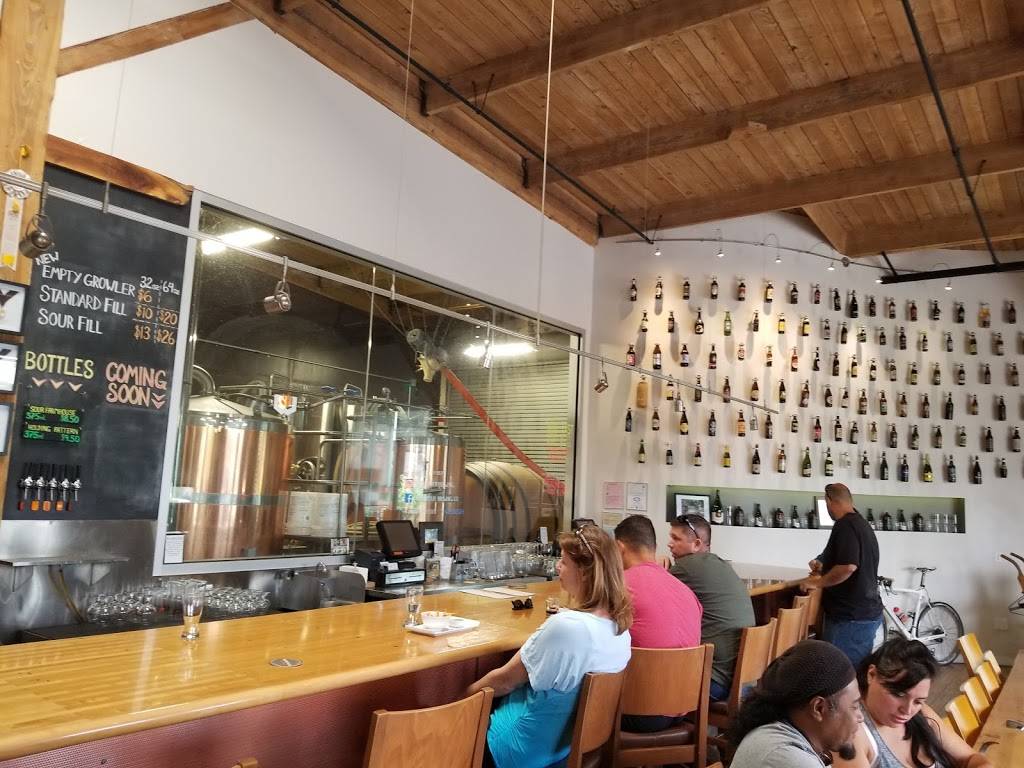 Woodfour Brewing Company | restaurant | 6780 Depot St, Sebastopol, CA 95472, USA | 7078233144 OR +1 707-823-3144