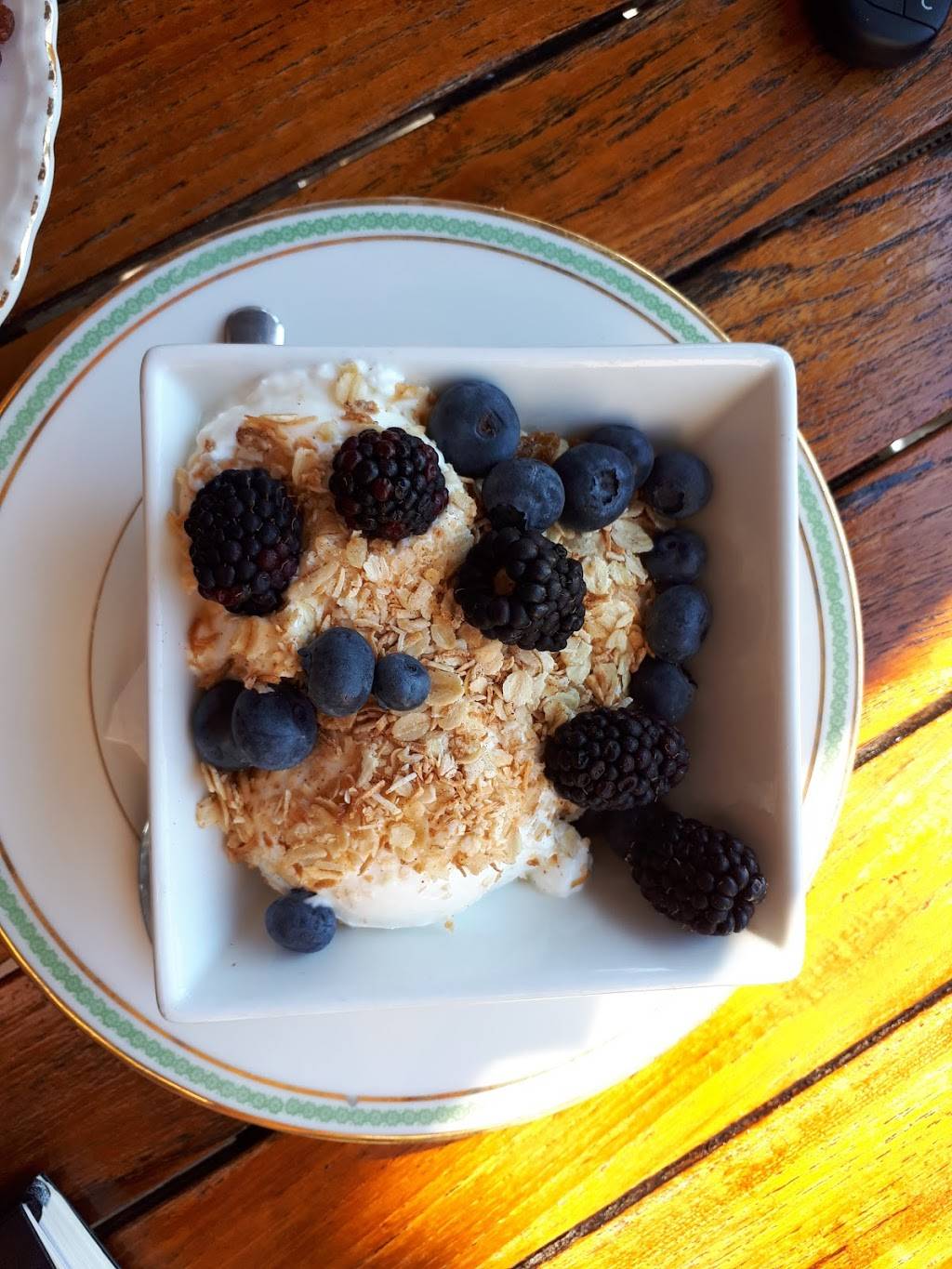 Cafe E | restaurant | 357 Front St, Belleville, ON K8N 2Z8, Canada | 6139681412 OR +1 613-968-1412