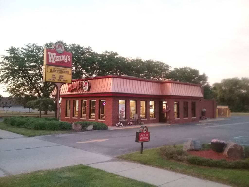 Wendys | restaurant | 66650 Van Dyke, Washington, MI 48095, USA | 5867523277 OR +1 586-752-3277