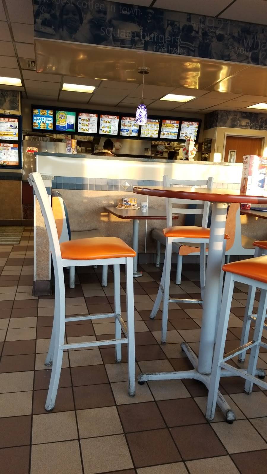 White Castle | restaurant | 9501 S Cicero Ave, Oak Lawn, IL 60453, USA | 7086366221 OR +1 708-636-6221