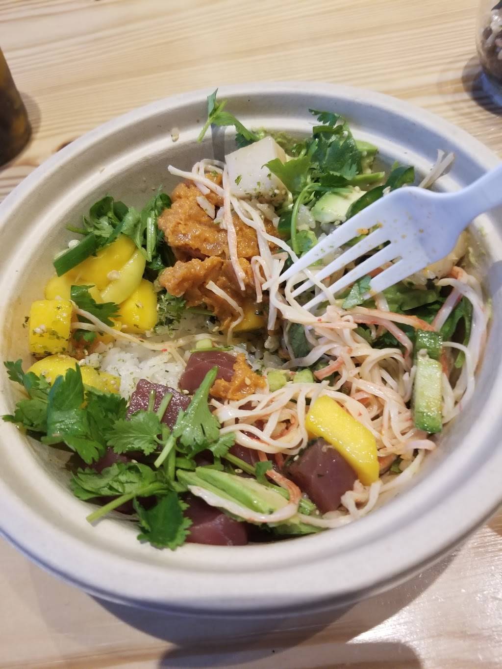 Poke Tea House | restaurant | 441 Meeting Street unit E, Between meeting & king on spring st, Charleston, SC 29403, USA | 8544443591 OR +1 854-444-3591