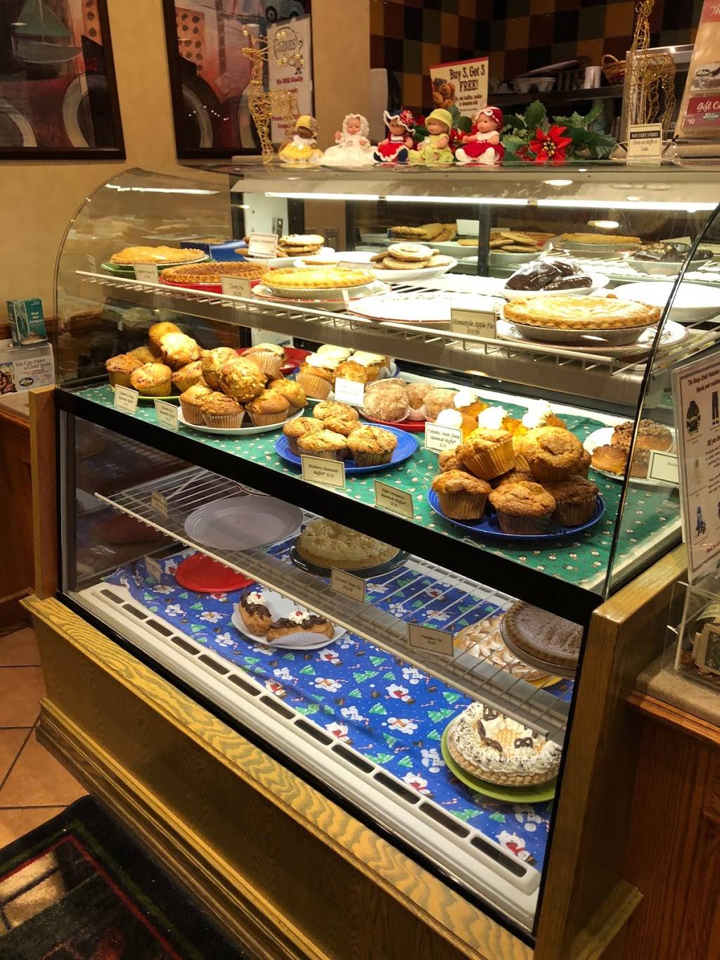 Perkins Restaurant & Bakery | restaurant | 24584 Garrett Hwy, McHenry, MD 21541, USA | 3013875800 OR +1 301-387-5800
