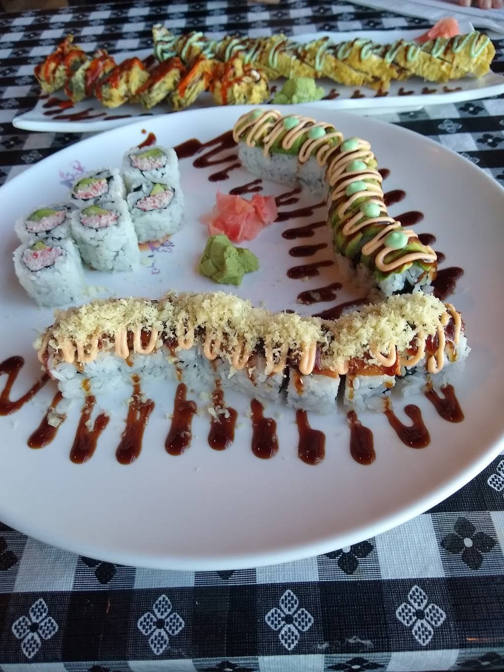Sakura Sushi | restaurant | 7084 Mannheim Rd, Des Plaines, IL 60018, USA | 8477591520 OR +1 847-759-1520