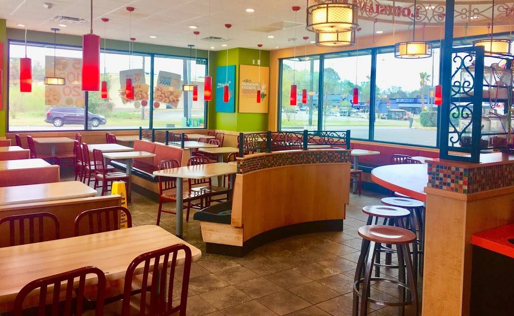 Popeyes Louisiana Kitchen | restaurant | 9503 Jensen Dr, Houston, TX 77093, USA | 7138089618 OR +1 713-808-9618