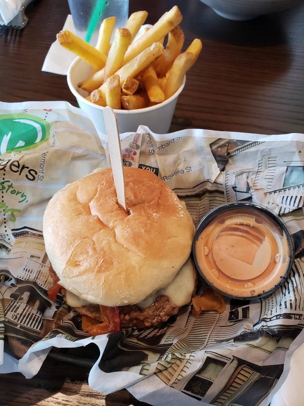 Wahlburgers | restaurant | 30955 Woodward Ave Suite 605, Royal Oak, MI 48073, USA | 2488508601 OR +1 248-850-8601