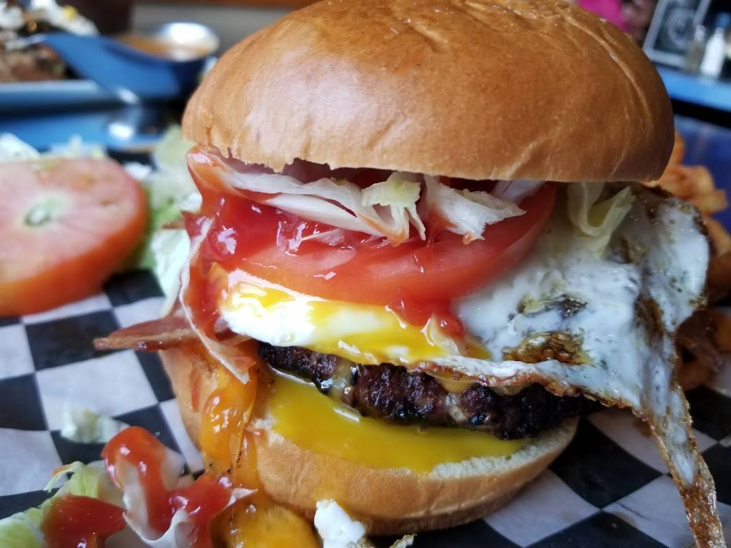 Brownstone Pancake Factory | restaurant | 860 River Rd, Edgewater, NJ 07020, USA | 2019454800 OR +1 201-945-4800