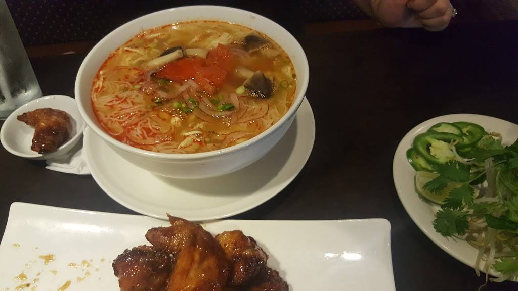 Green Basil | restaurant | 2855 Lawrenceville-Suwanee Rd, Suwanee, GA 30024, USA | 4705891314 OR +1 470-589-1314