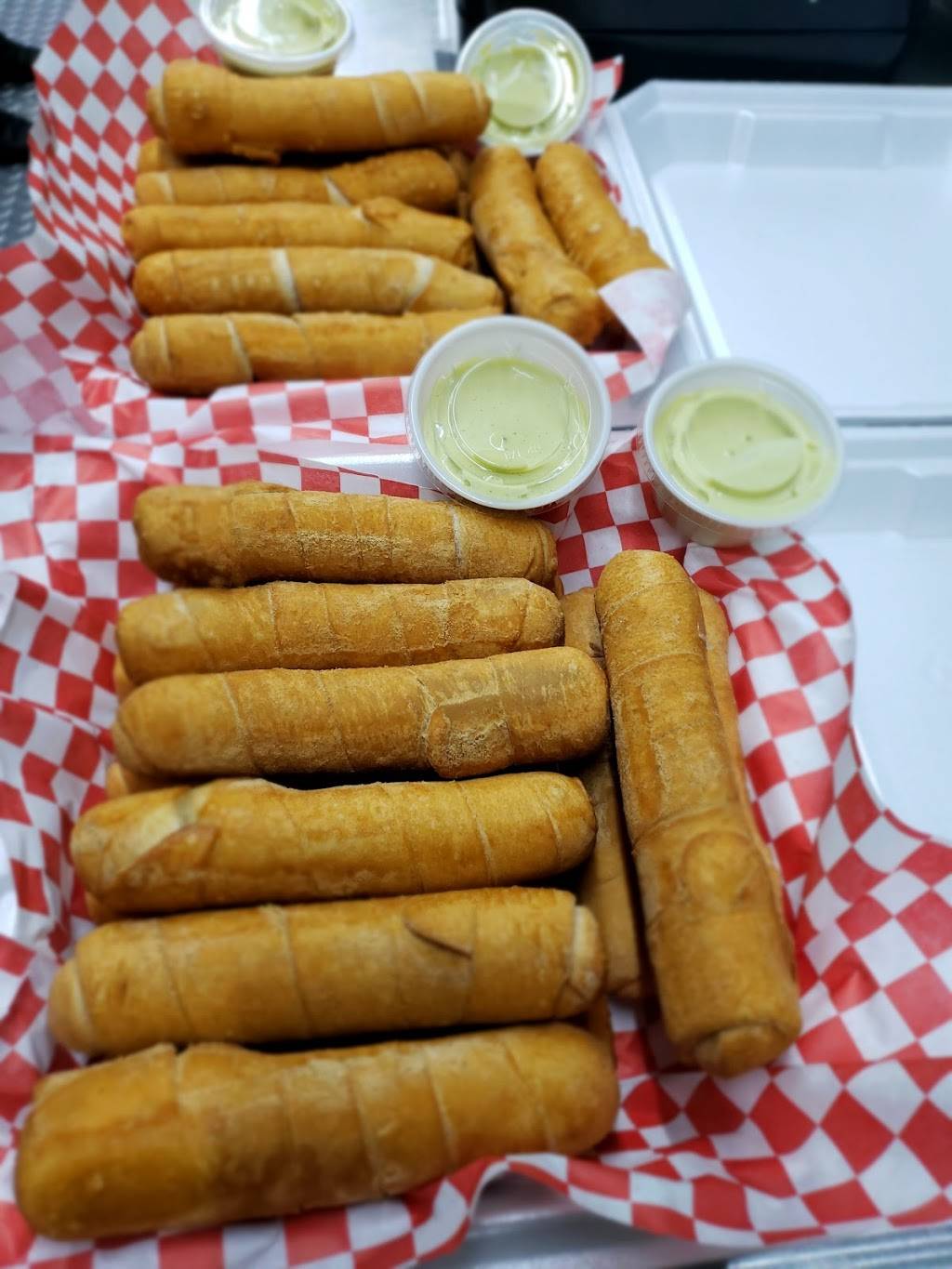 Zulias Kitchen | restaurant | 14530 Roadrunner Way, San Antonio, TX 78249, United States | 7373335748 OR +1 737-333-5748