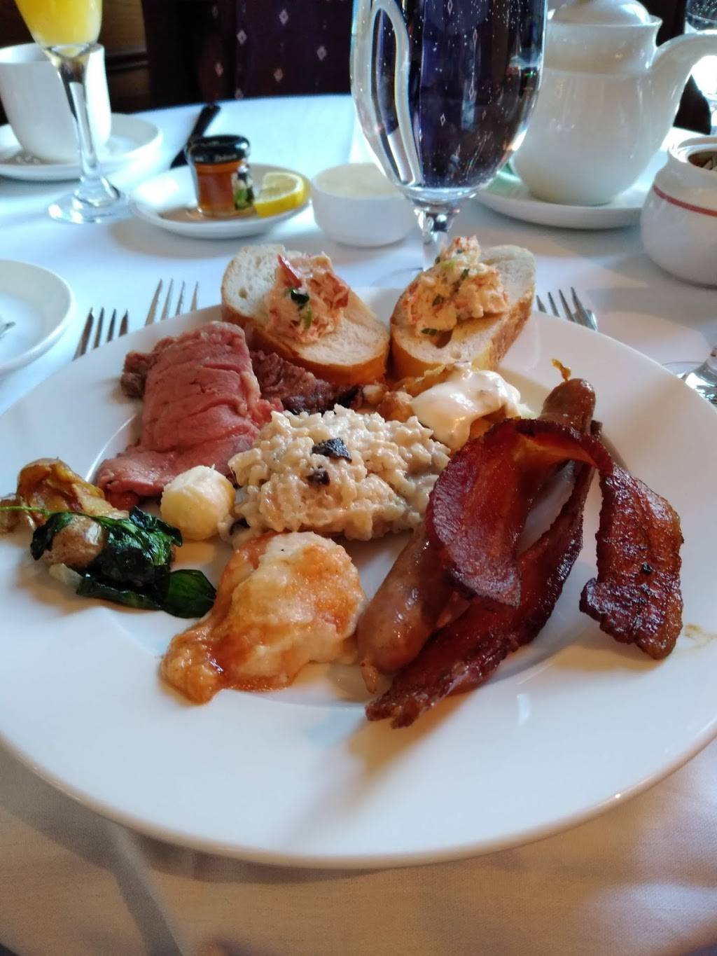 The Wisconsin Room | restaurant | 419 Highland Dr, Kohler, WI 53044, USA | 9204578000 OR +1 920-457-8000