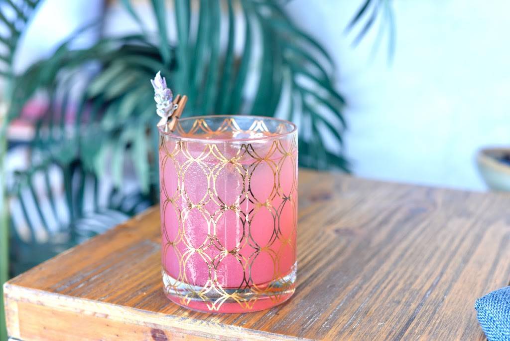 SOCIAL Huntington Beach | restaurant | 21214 Beach Blvd, Huntington Beach, CA 92648, USA | 7143747715 OR +1 714-374-7715