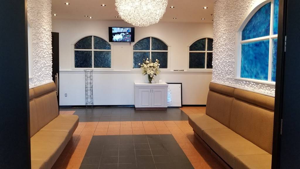 Greek House Restaurant | restaurant | 13081 Boul Gouin O, Pierrefonds, QC H8Z 1X1, Canada | 5146246161 OR +1 514-624-6161