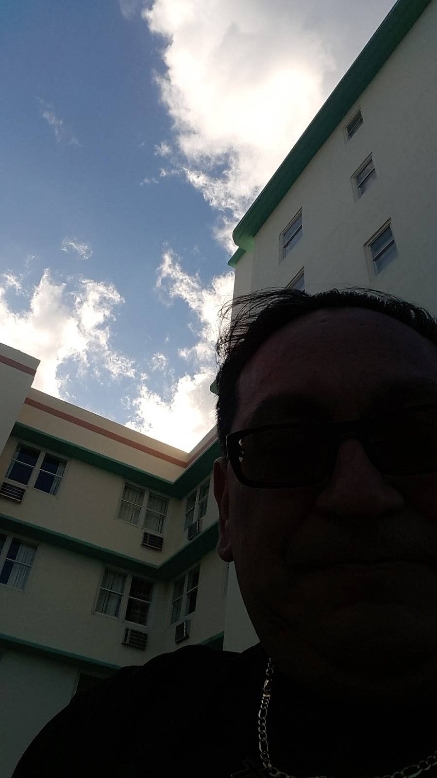 Subway | restaurant | 7415 Collins Ave, Miami Beach, FL 33141, USA | 3058645757 OR +1 305-864-5757