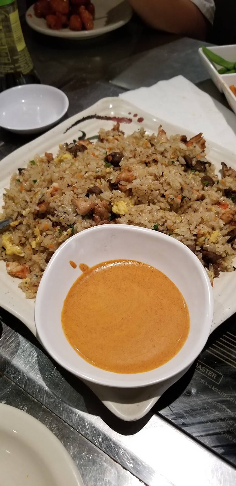 Azian | restaurant | 15 N Alvernon Way, Tucson, AZ 85711, USA | 5207778311 OR +1 520-777-8311